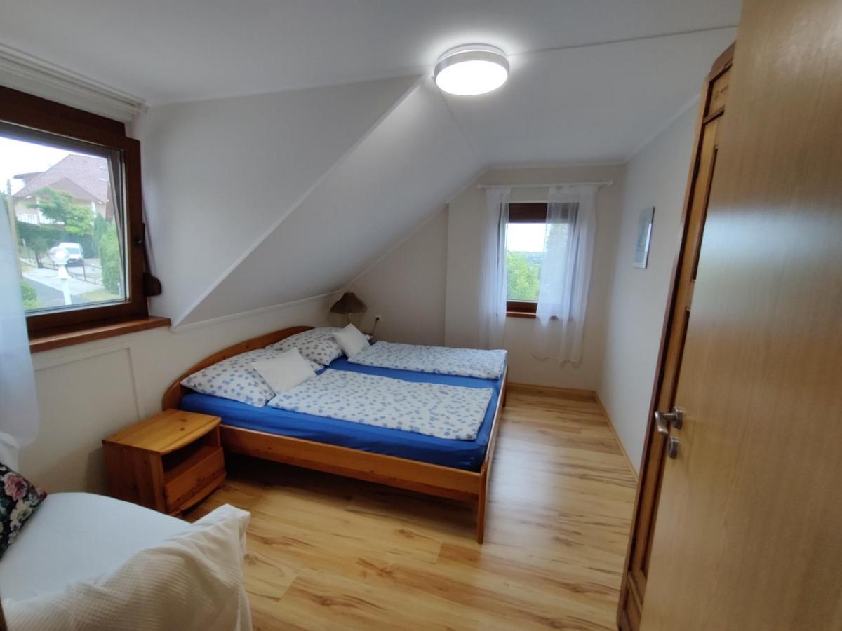 Bertalan Apartman Vonyarcvashegy Exterior foto