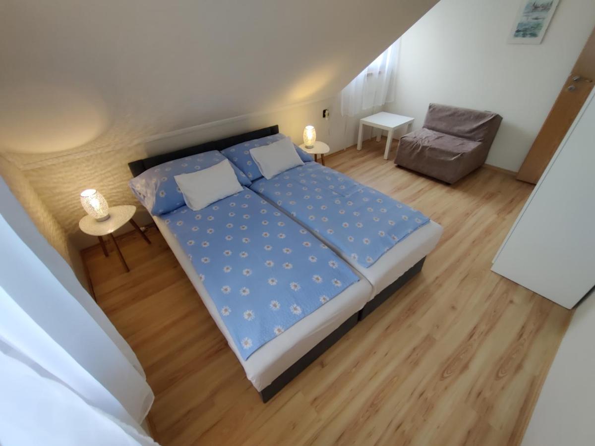 Bertalan Apartman Vonyarcvashegy Exterior foto