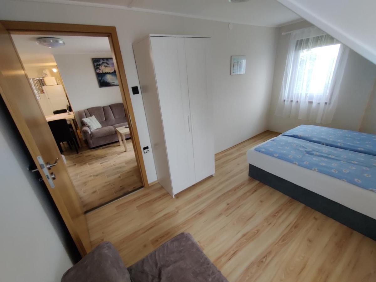 Bertalan Apartman Vonyarcvashegy Exterior foto